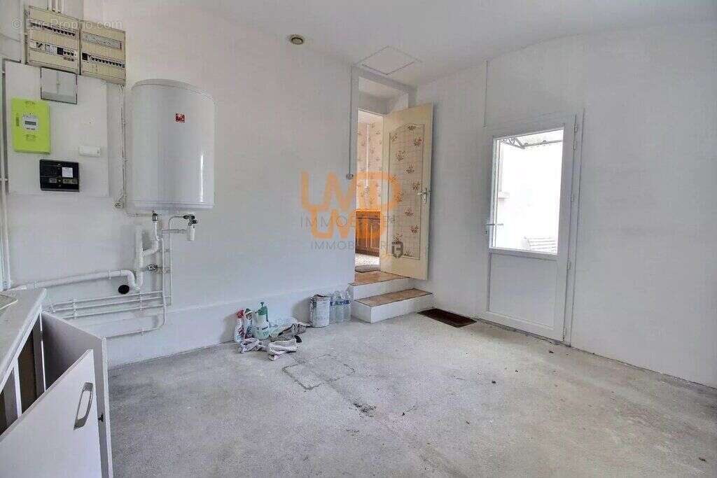 Maison à SAINT-JEAN-D&#039;ANGELY