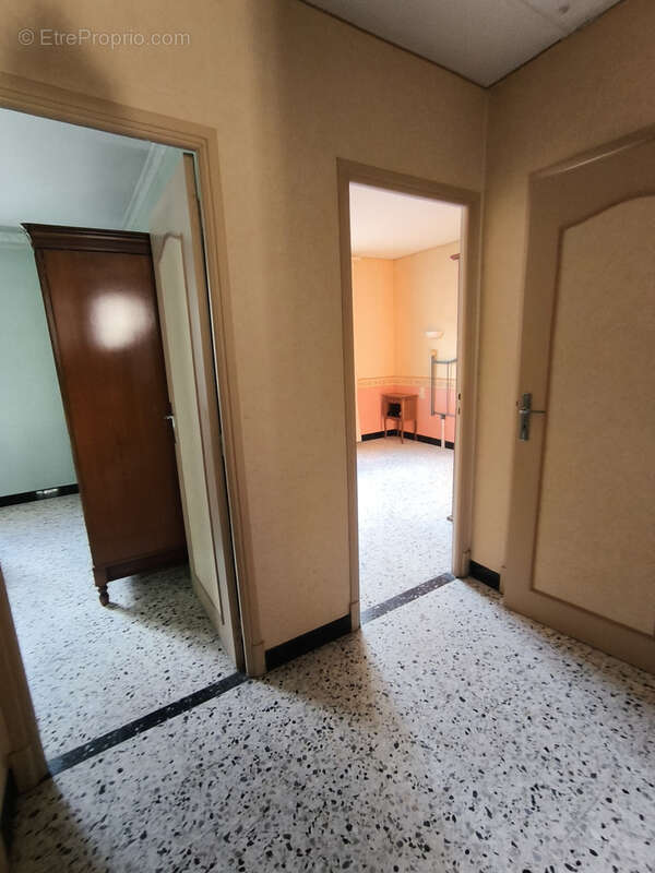 Maison à LEZIGNAN-CORBIERES