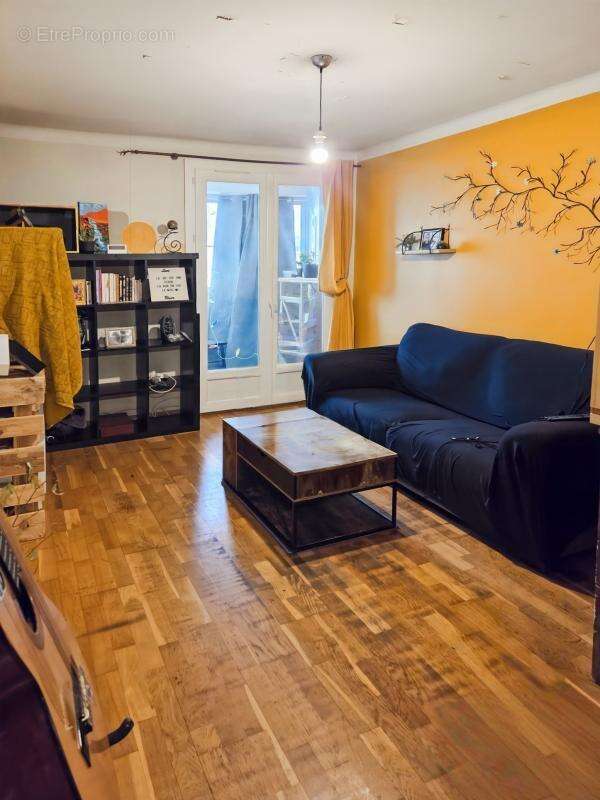 Appartement À Vendre - photo 3
