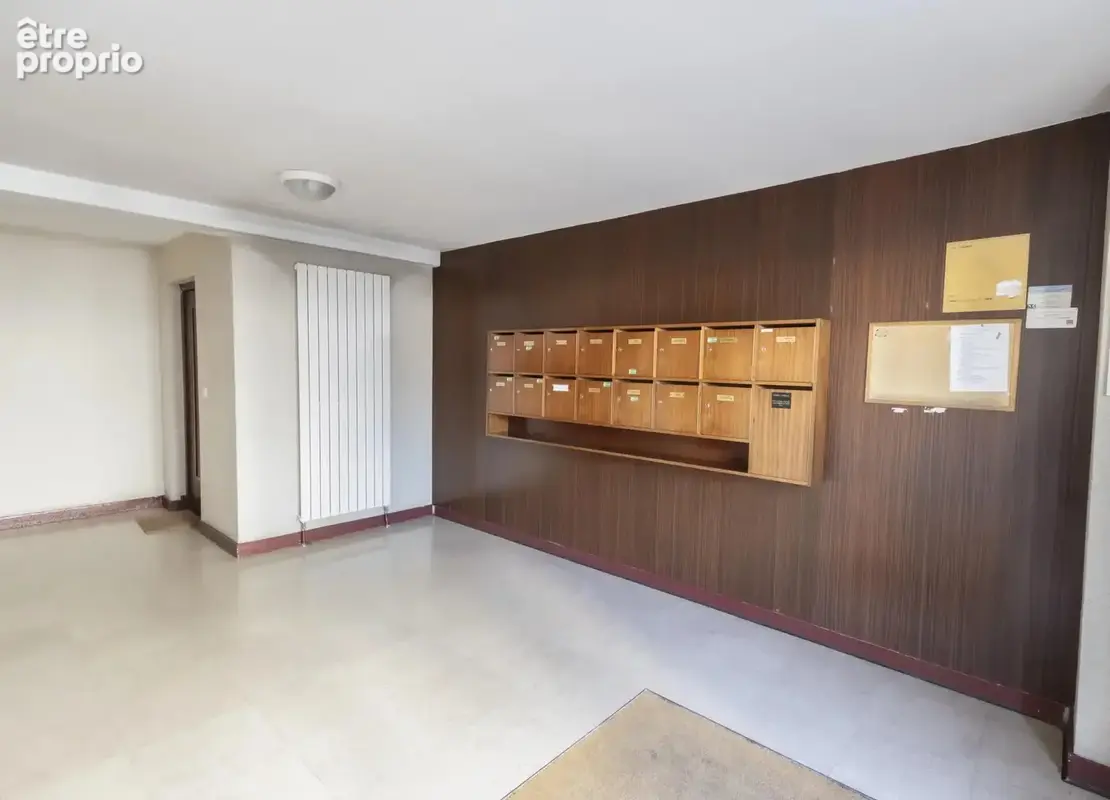 T4 sejour double + atelier + garage - photo 11