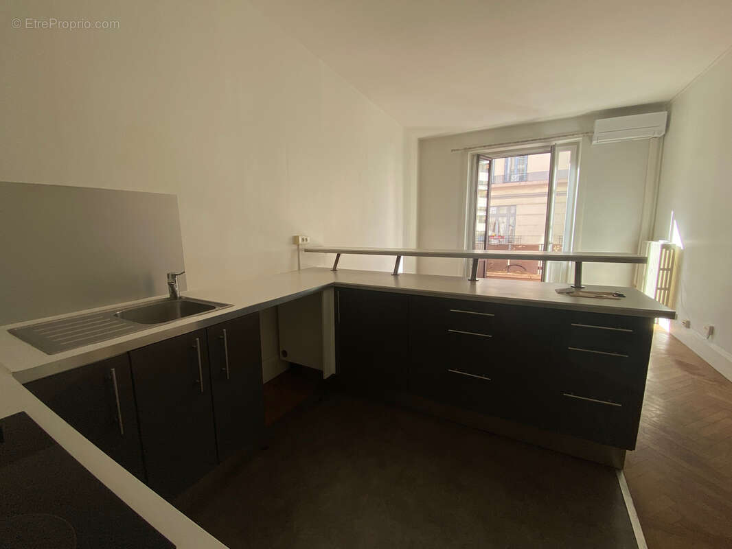 Appartement à LYON-6E