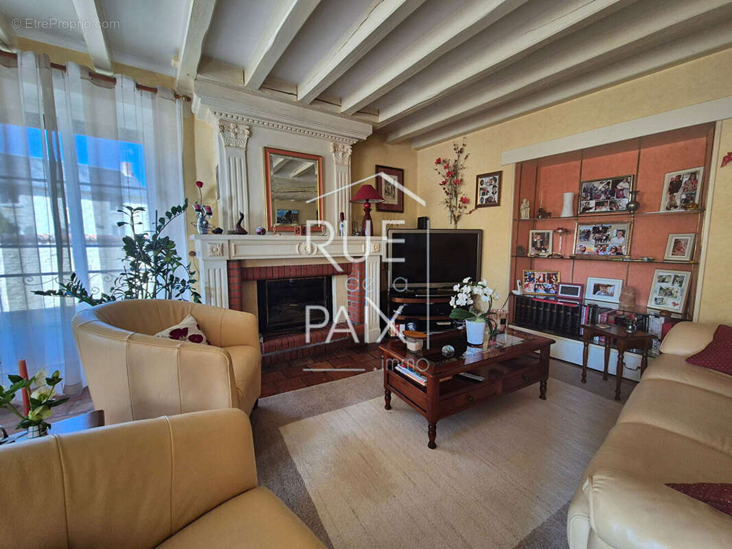 Maison Loudun - 4 chambres - 169 m2 - photo 5