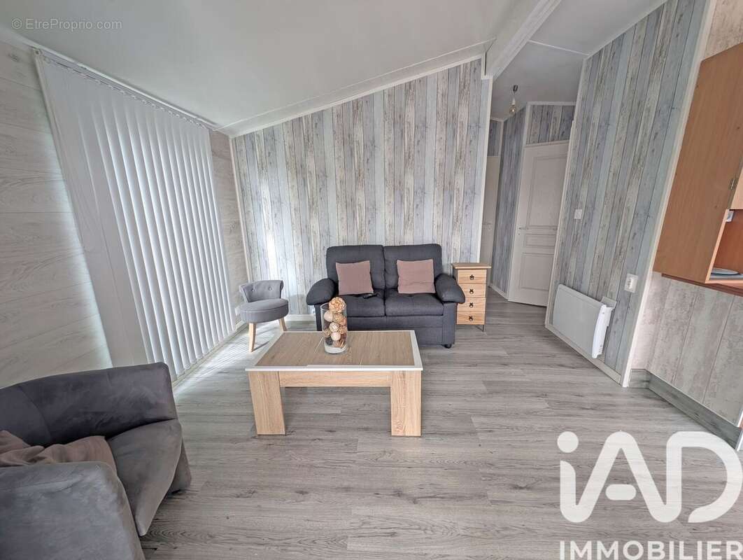 40 m² à Sainte-Opportune-La-Mare  - photo 4