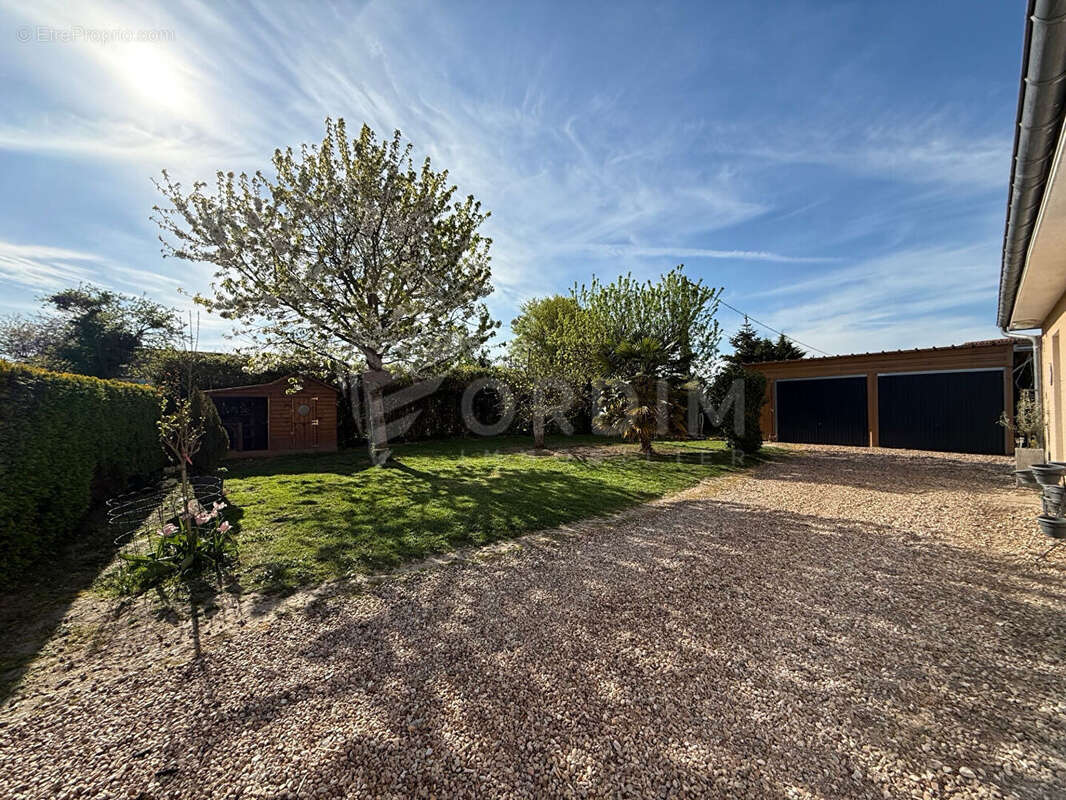 Maison à BEAULIEU-SUR-LOIRE