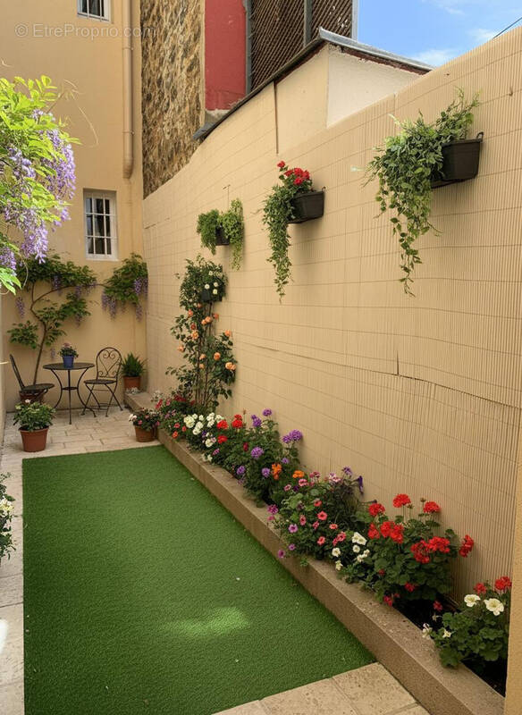 Appartement à PARIS-14E