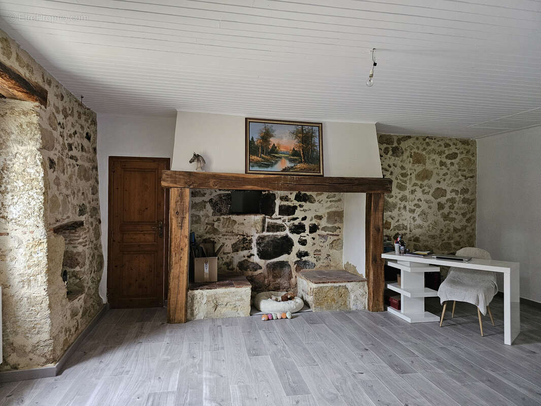 maisons de 315m2  avec 4ha à vendre - photo 6