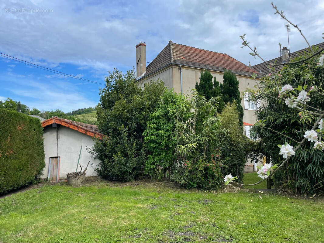 Maison à LA CLAYETTE