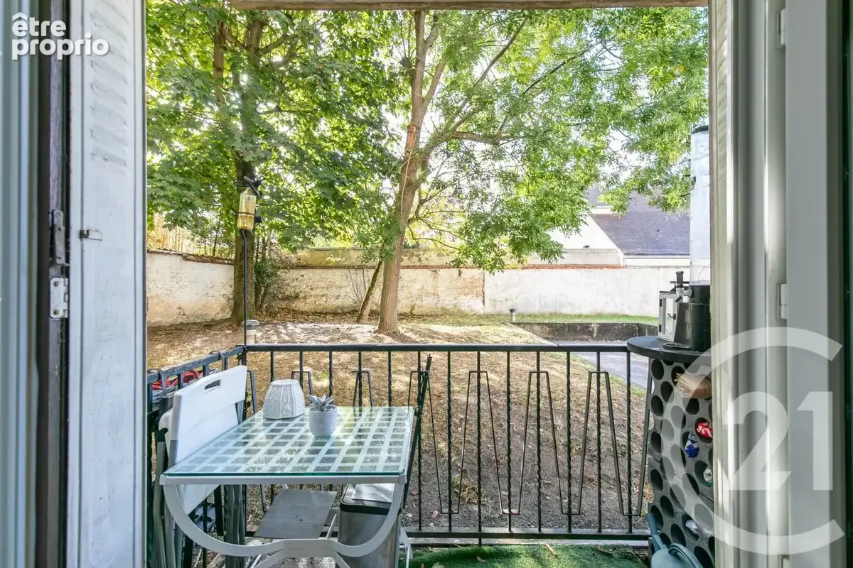 Appartement 2 pièces 42 m² à vendre à Saint-Maur-Des-Fosses (94100) - photo 2