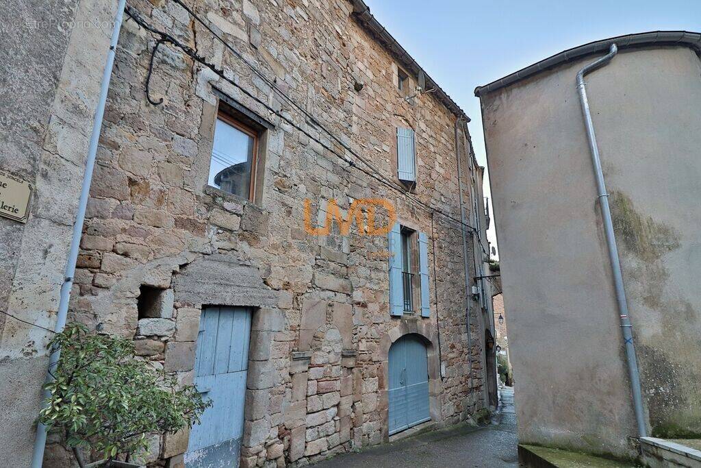 Maison à JONCELS