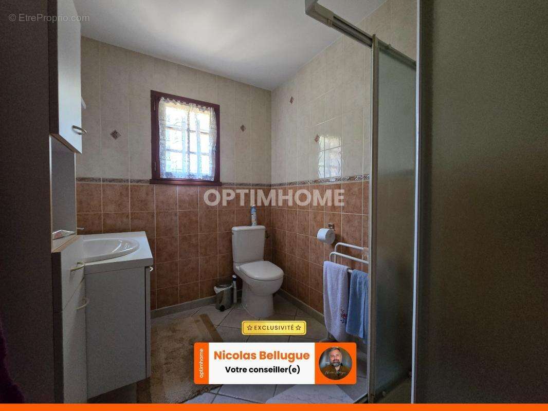 Espace, piscine et jardin : une maison pensée pour la vie de famille - photo 10