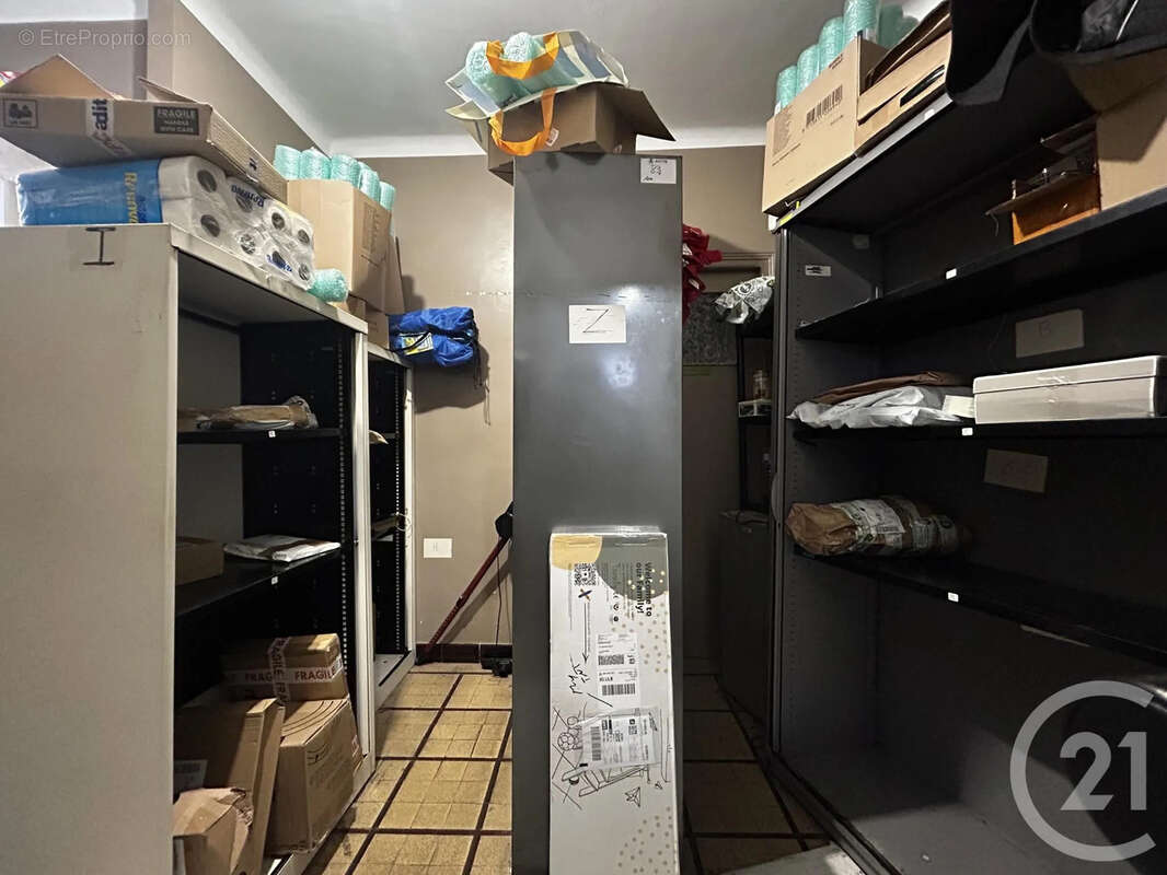 Autre à HELLEMMES-LILLE