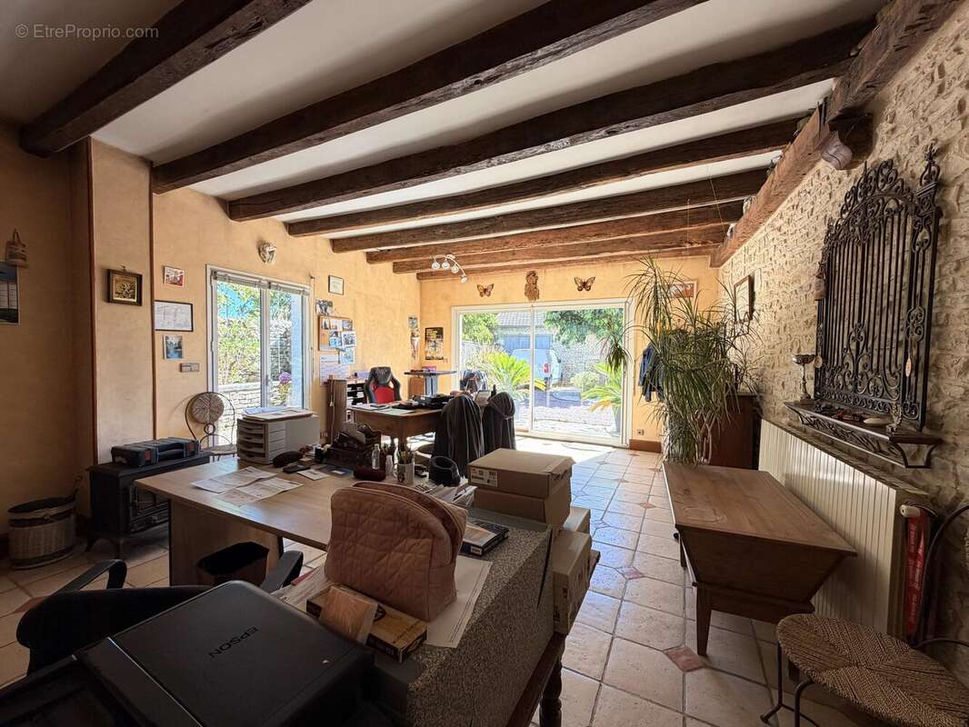 Coup de cœur : maison en pierre pleine de charme au cœur de Verteuil-sur-Charente - photo 6