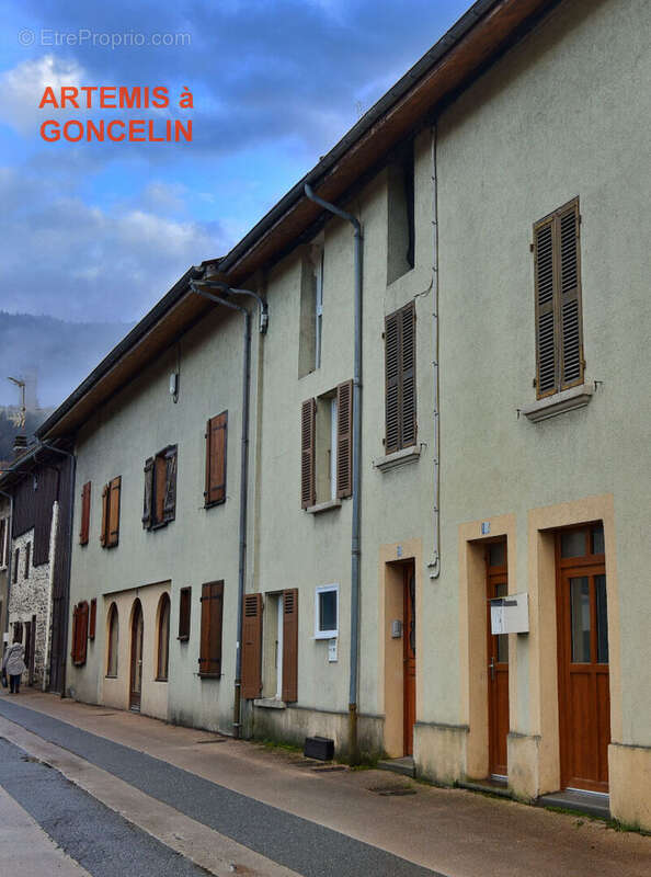 Maison à PONTCHARRA