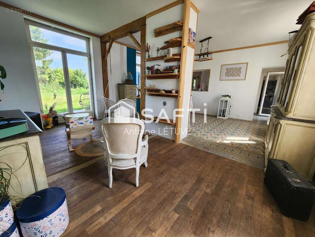 Photo 3 - Maison à FOUCAUCOURT-EN-SANTERRE