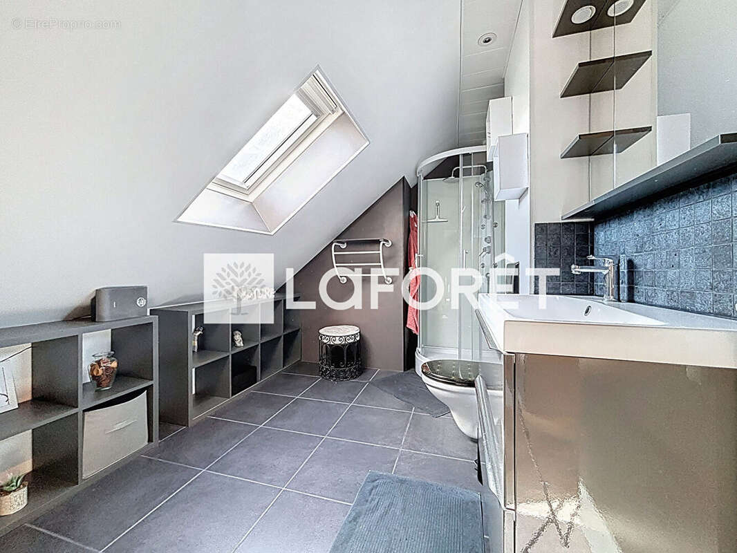 Maison à SAINT-FARGEAU-PONTHIERRY