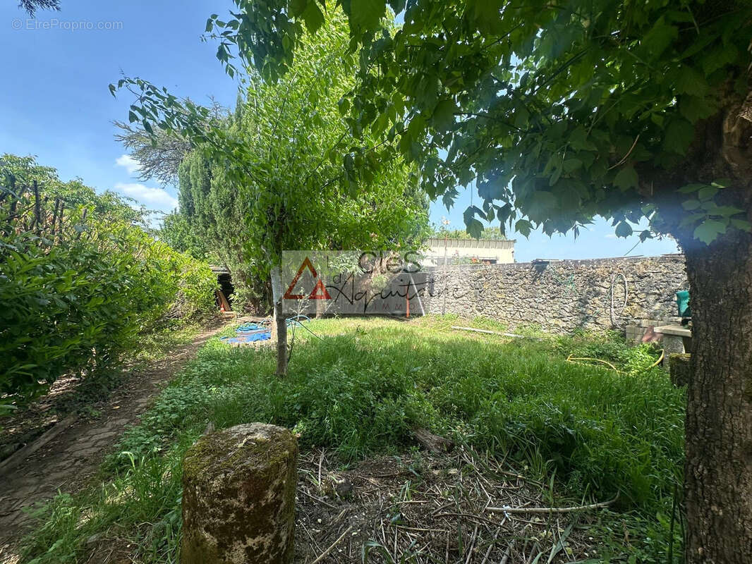 Maison à BEGUEY