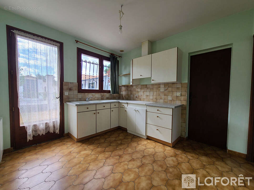Maison Gujan Mestras 4 pièce(s) 100 m2 - photo 6