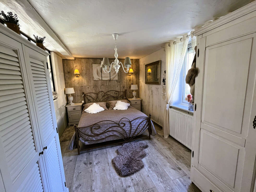 Maison à PONT-SAINTE-MAXENCE