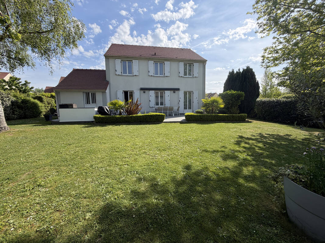 Maison à SAINT-WITZ