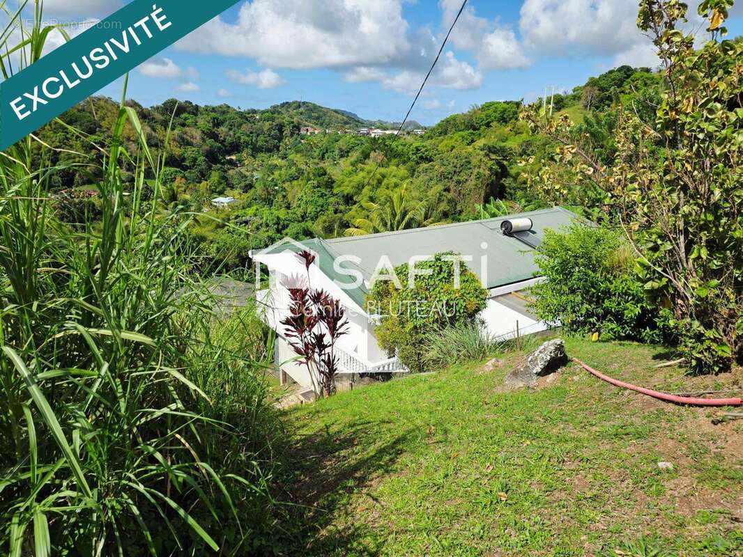 Photo 2 - Maison à RIVIERE-PILOTE