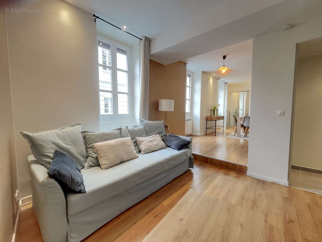 Appartement à AIX-LES-BAINS