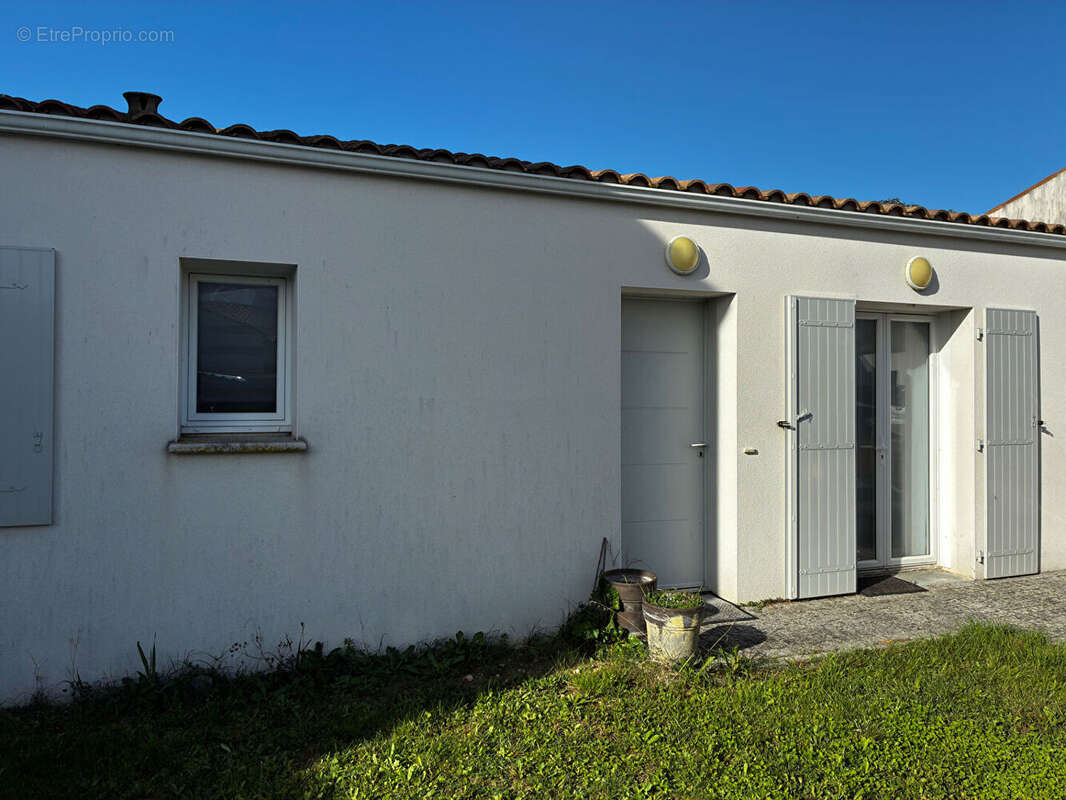 Maison à SAINT-VIVIEN