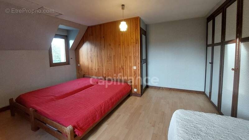 Maison à SAINT-CYPRIEN