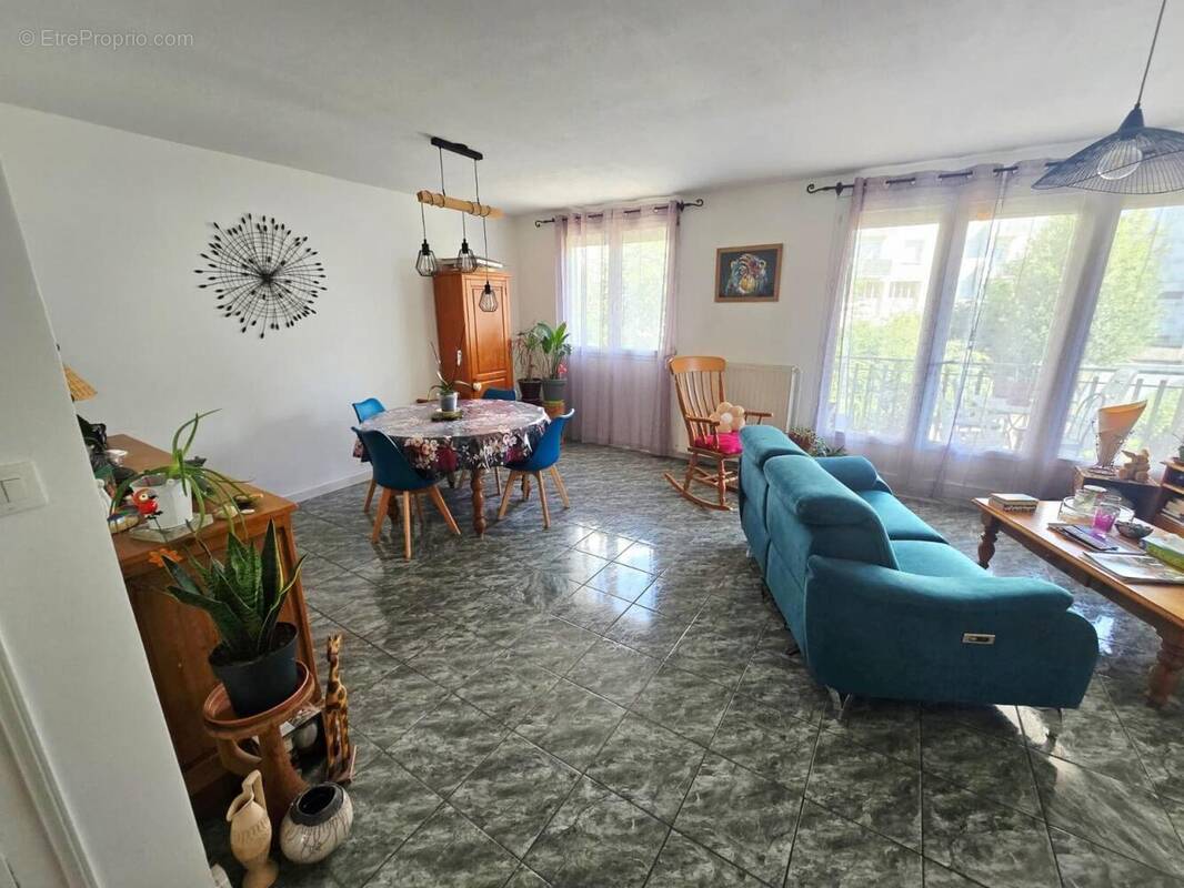 Photo Appartement à Saint-Etienne au prix de 94 000€