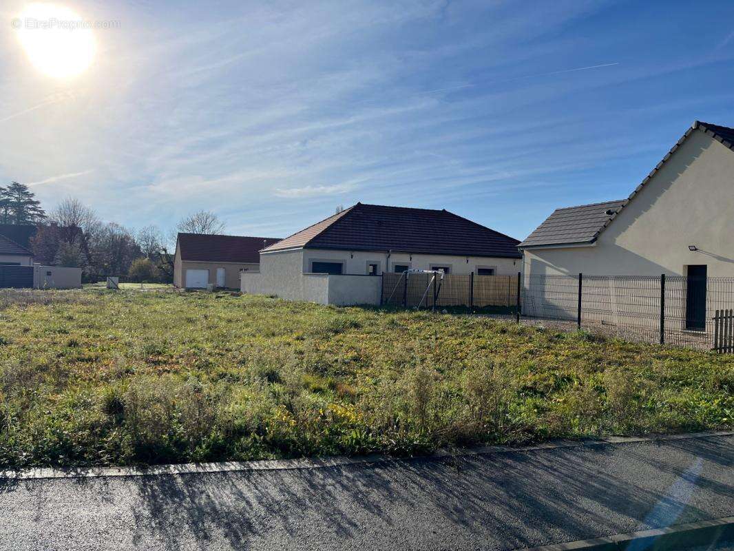 Terrain à MONTAGNY-LES-BEAUNE