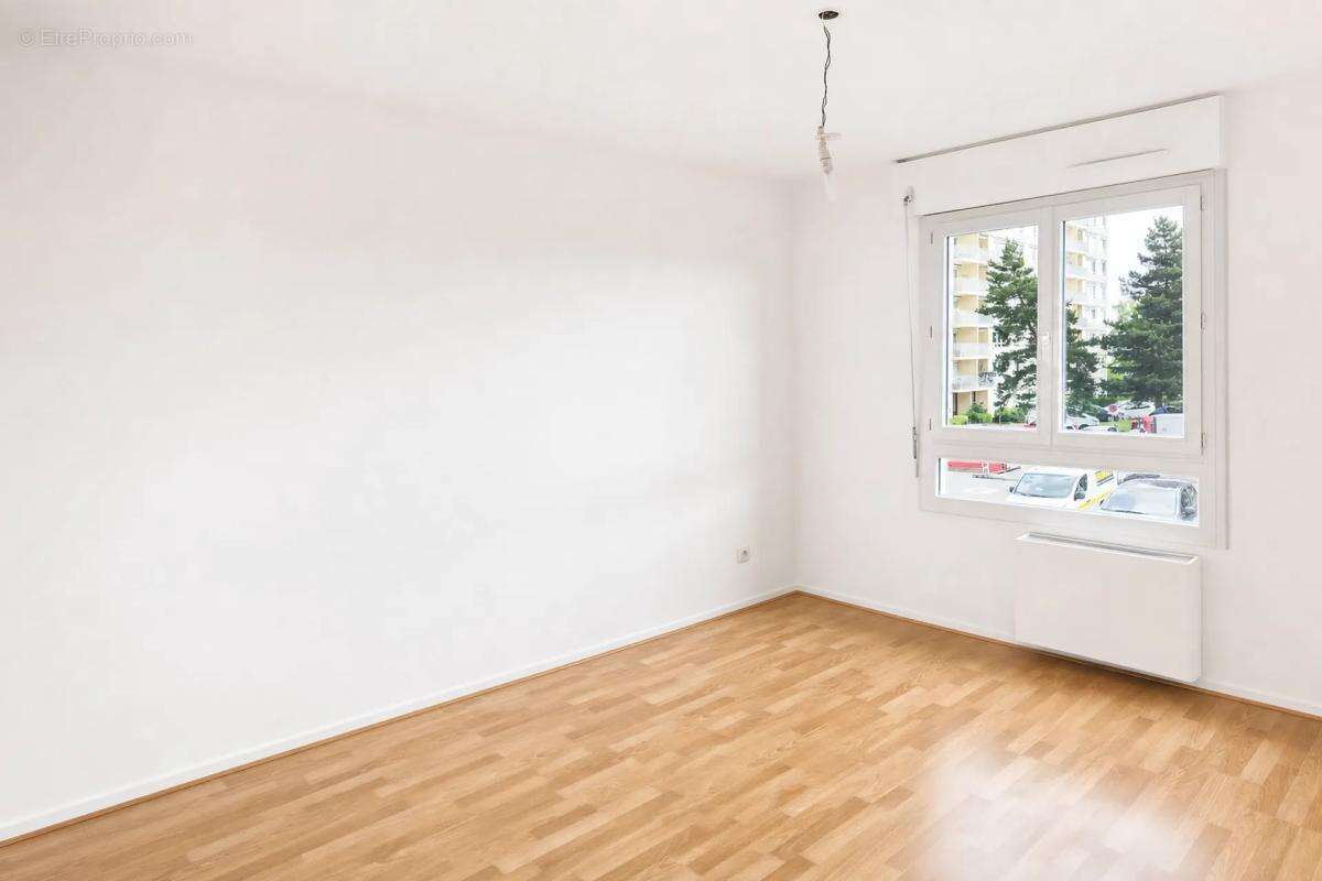 Appartement à OULLINS