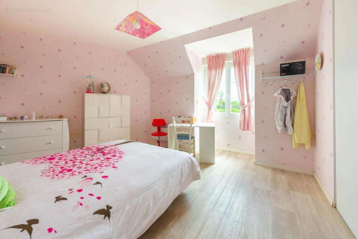 Maison à TRIEL-SUR-SEINE