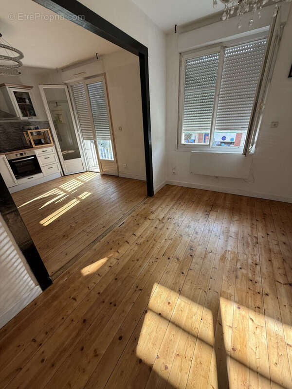 Appartement 155 m² à Airaines  - photo 2