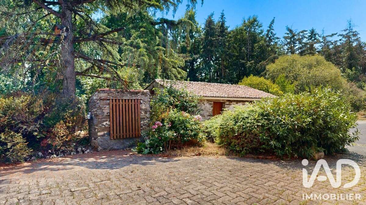 Maison 200 m² à Beaupreau  - photo 4