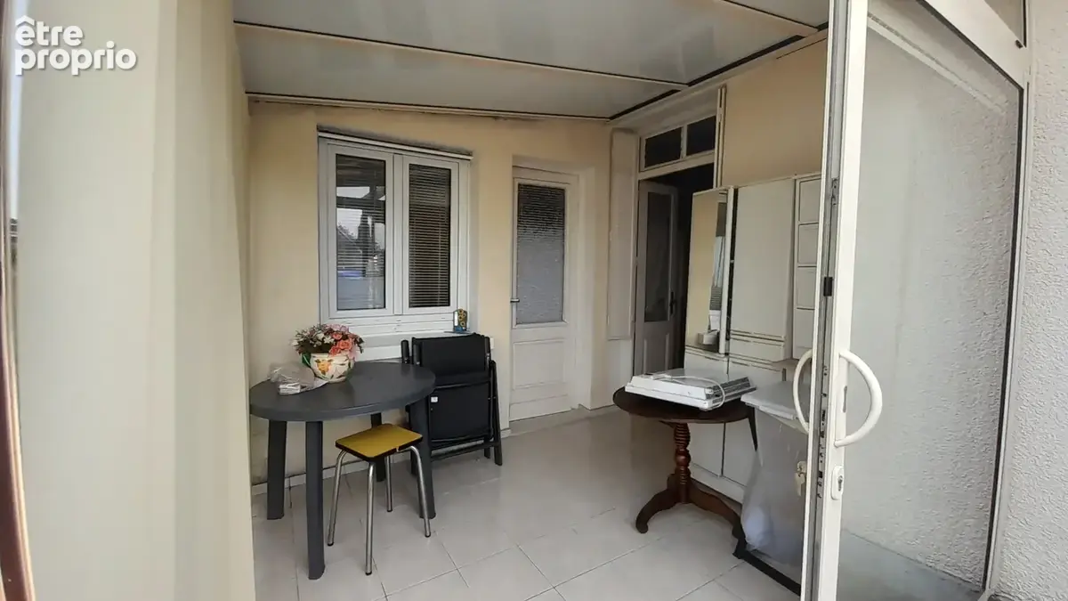 Le balcon