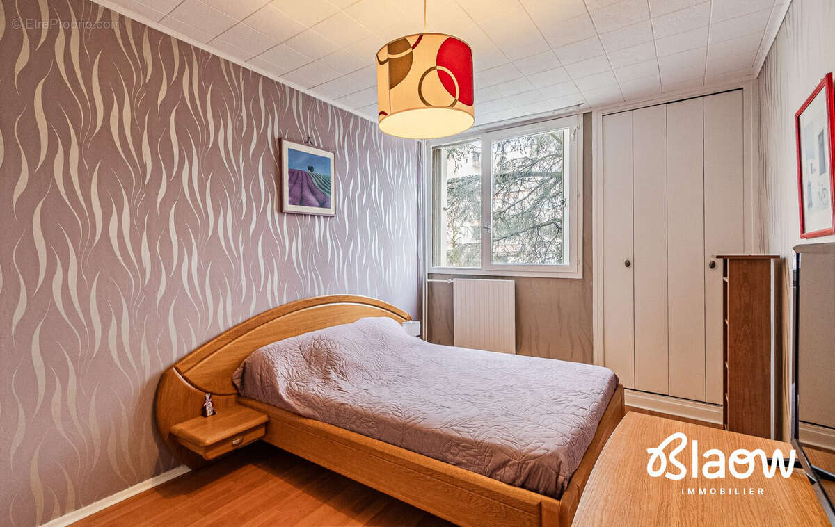 Appartement à DECINES-CHARPIEU