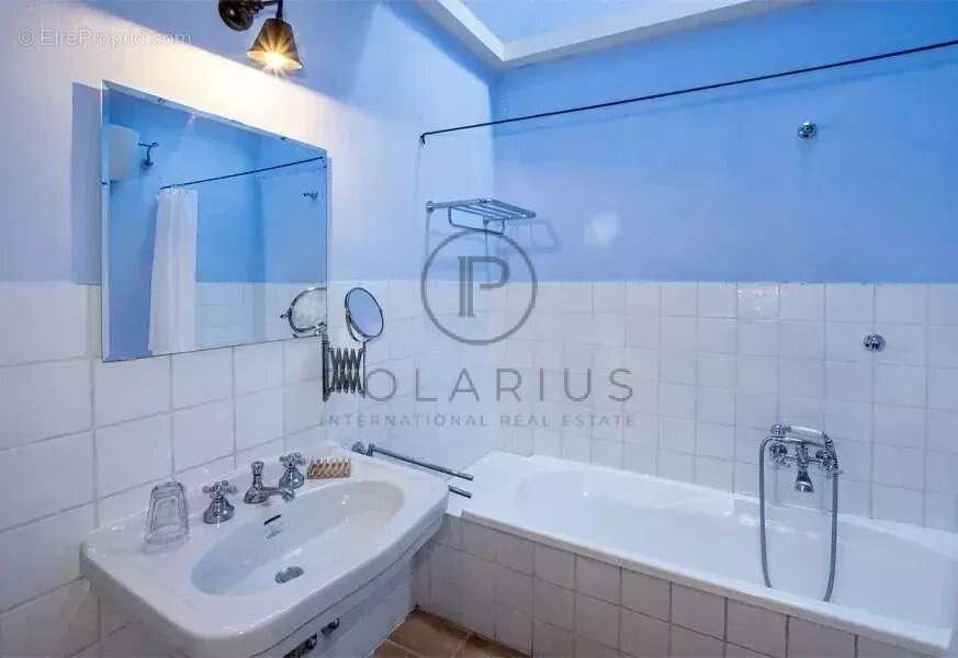Ferme avec appartements, laboratoire de transformation et boutique à la ferme — Le Marche - photo 42