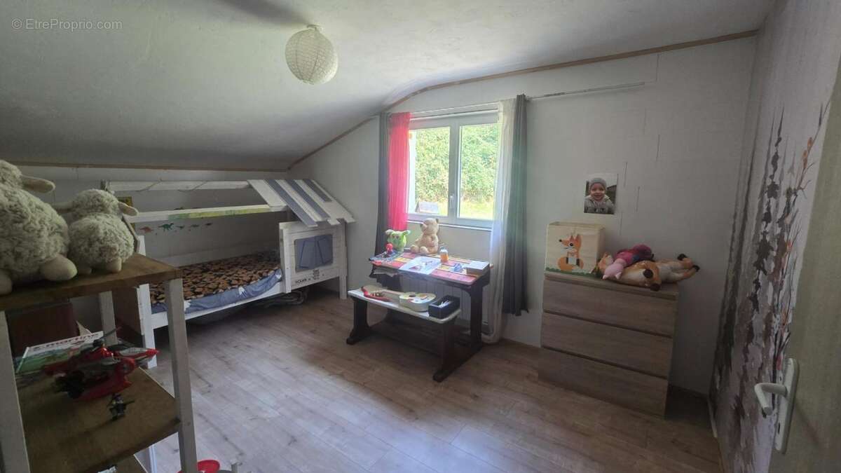 La tranquillité absolue avec un étang d'  un hectare et maison de plain-pied - photo 14