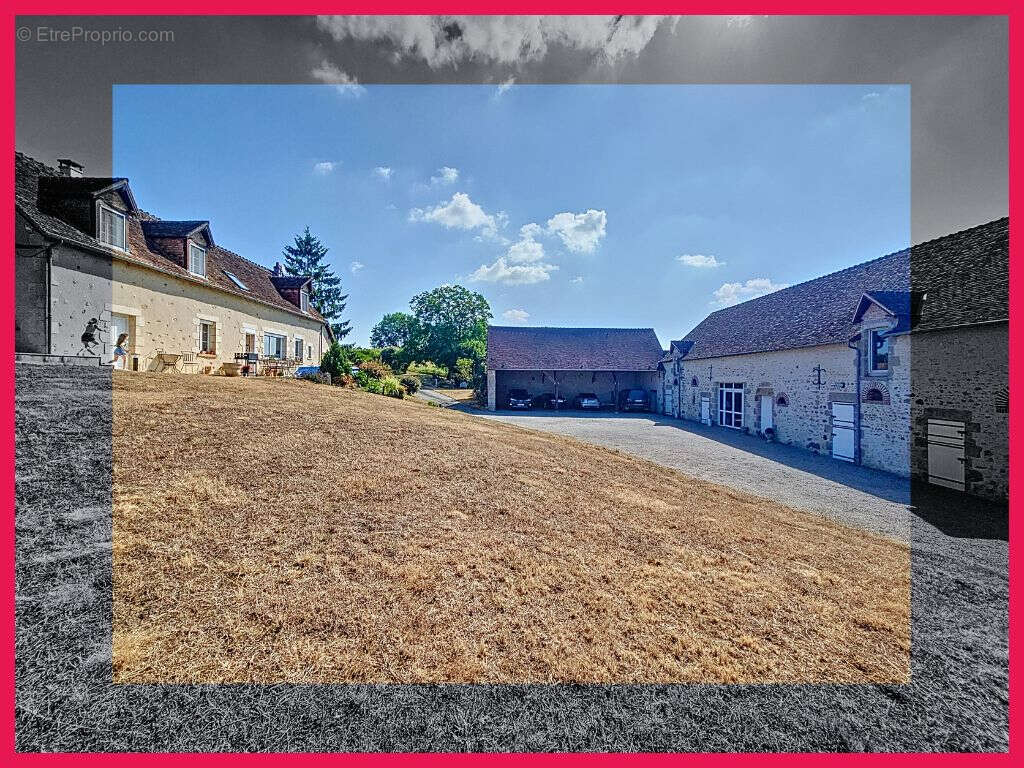 Maison à FRESNAY-SUR-SARTHE