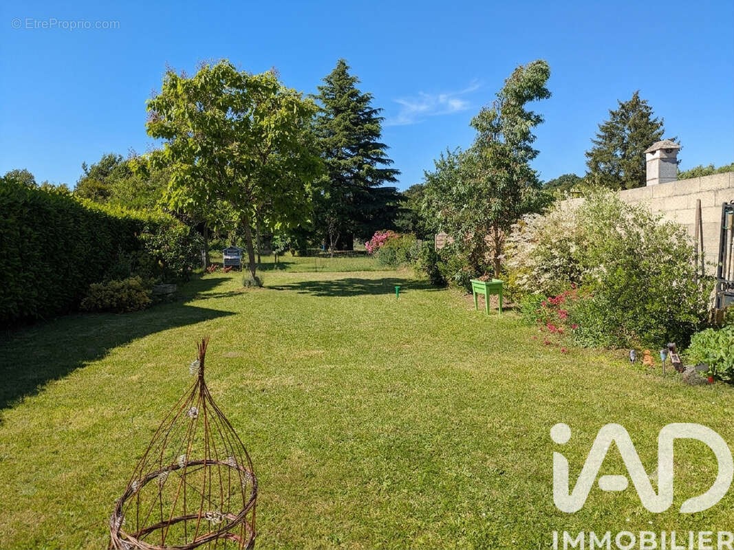 Photo 6 - Maison à BRUYERES-LE-CHATEL