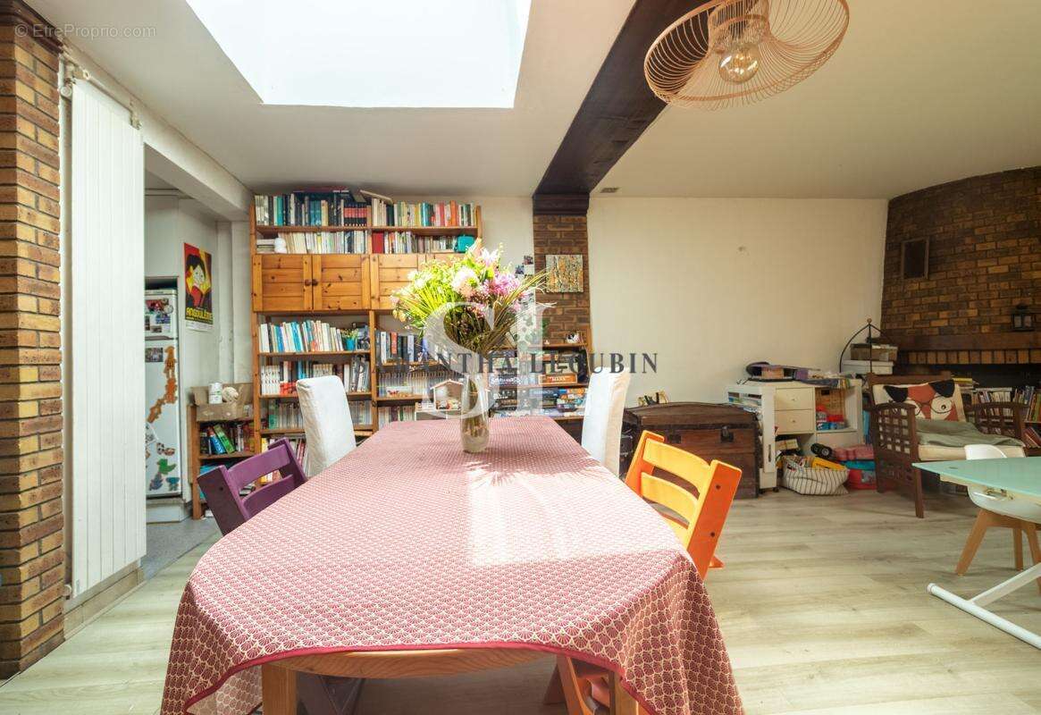 Maison à NOISY-LE-SEC