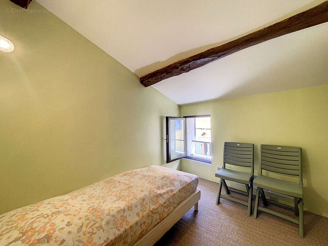 Maison à LA MOTTE-D&#039;AIGUES