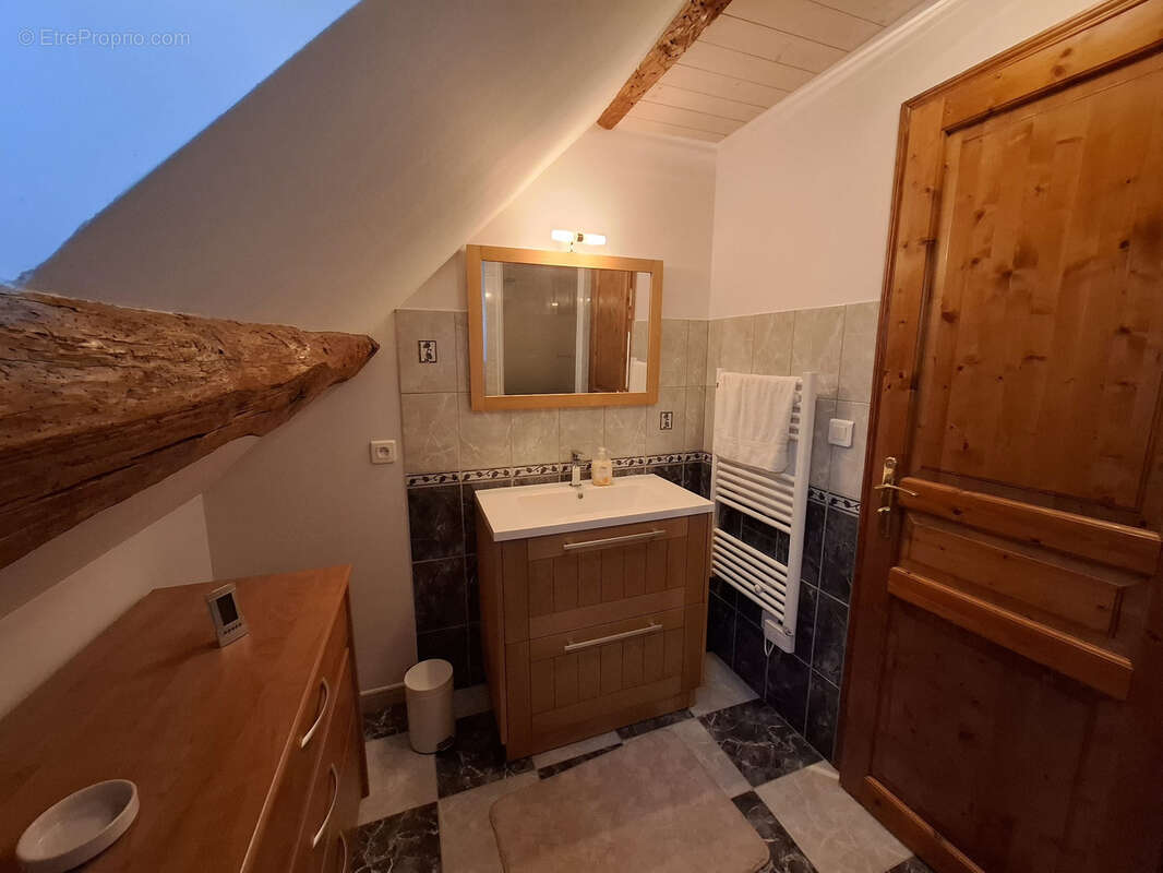 Maison à MONTMIRAIL