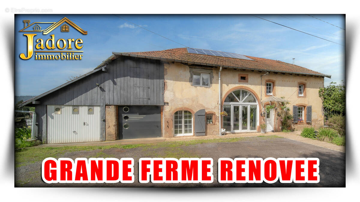 Maison à ETIVAL-CLAIREFONTAINE