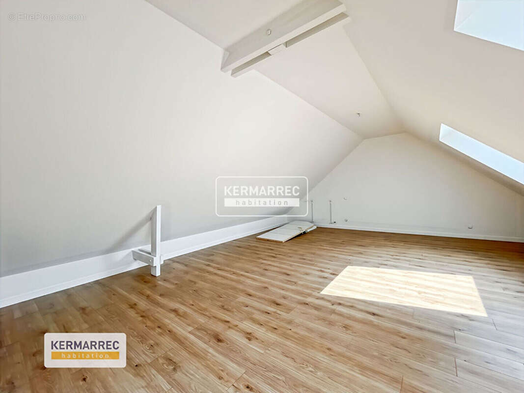 Maison à LA CHAPELLE-DES-FOUGERETZ