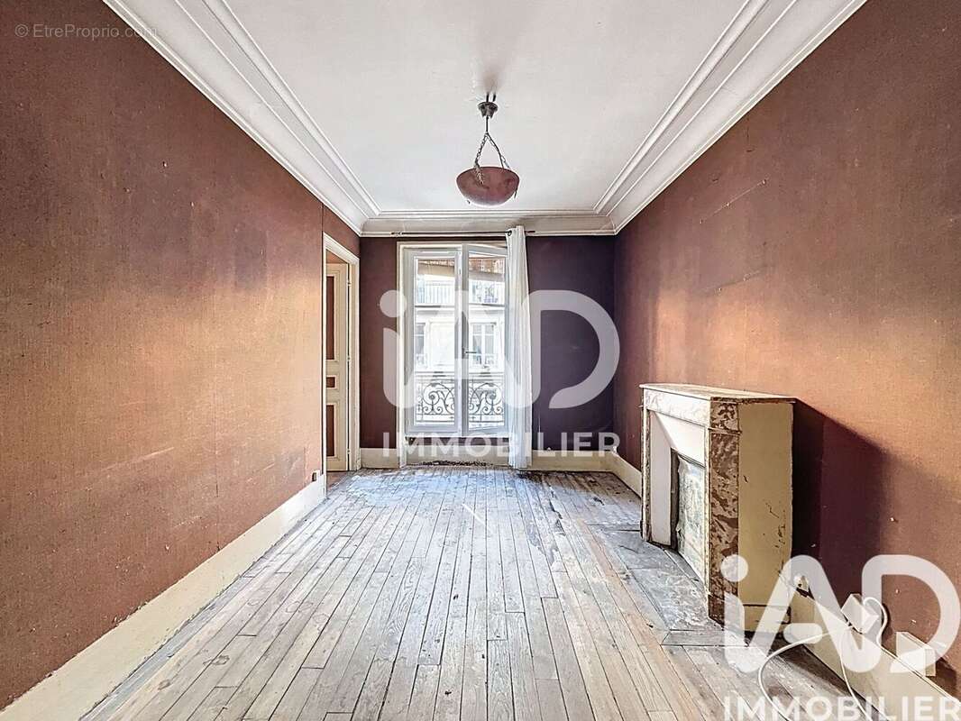 Photo 2 - Appartement à PARIS-18E