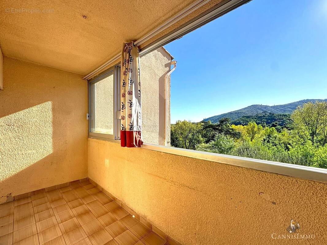 Appartement à PEGOMAS