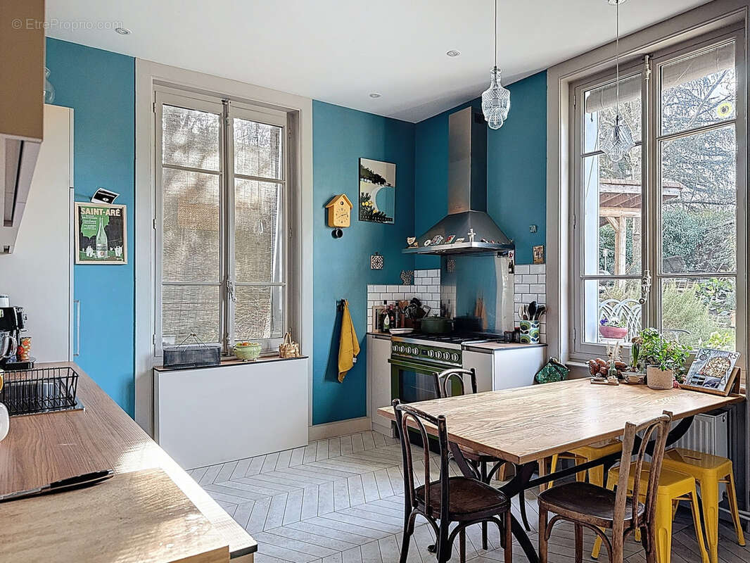 Maison à RILLIEUX-LA-PAPE