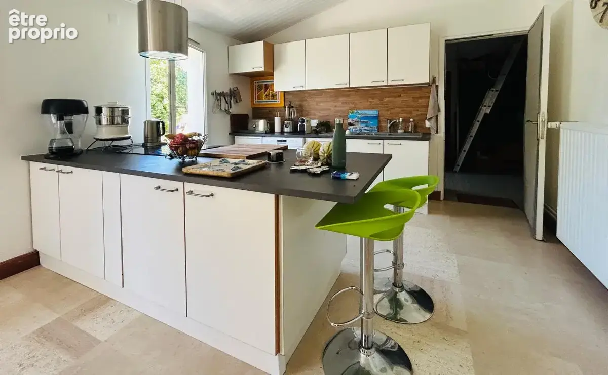 Maison 5 pièces 134 m² à vendre à La Jarrie (17220) - photo 5