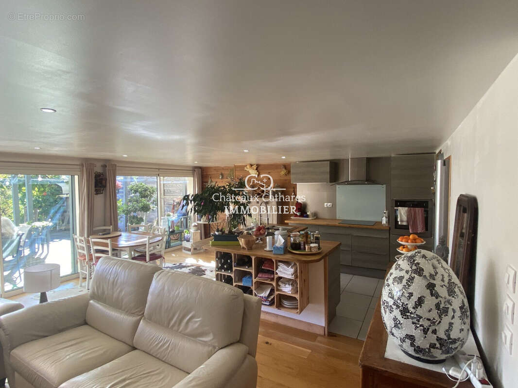 Maison à SALVEZINES