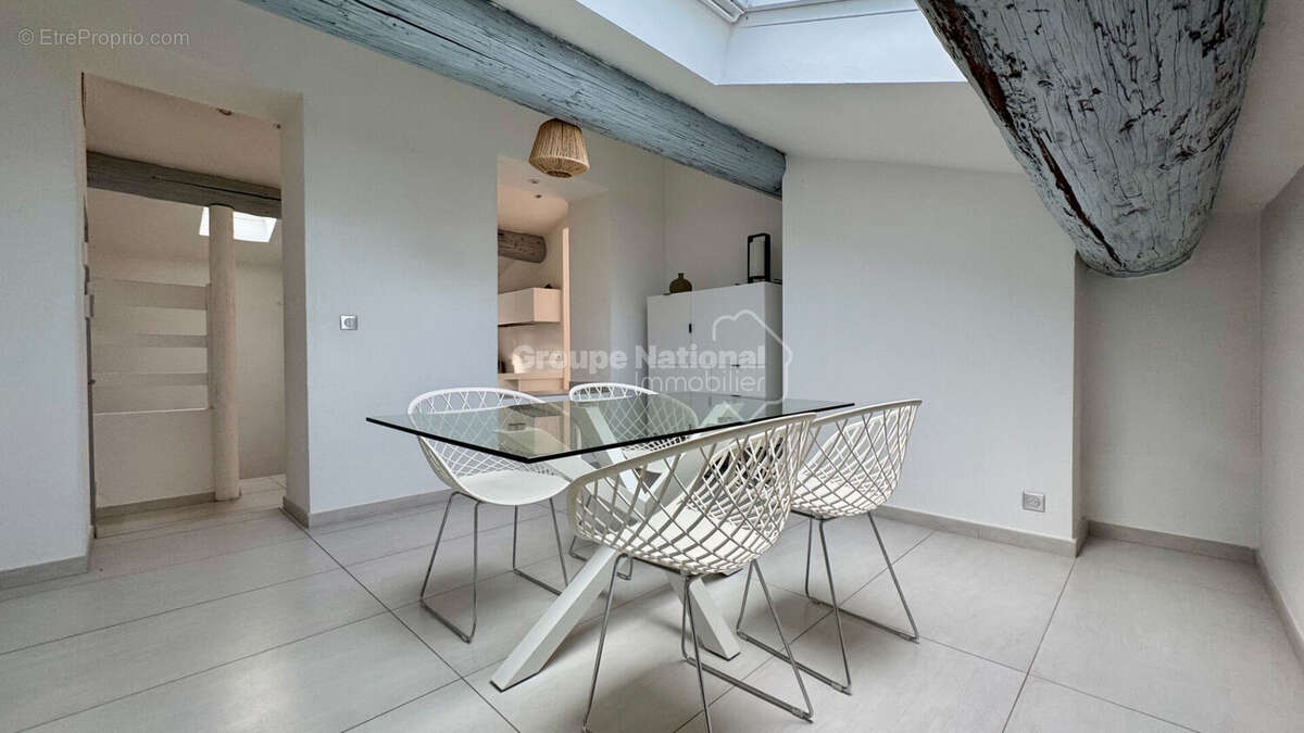 Appartement à NIMES